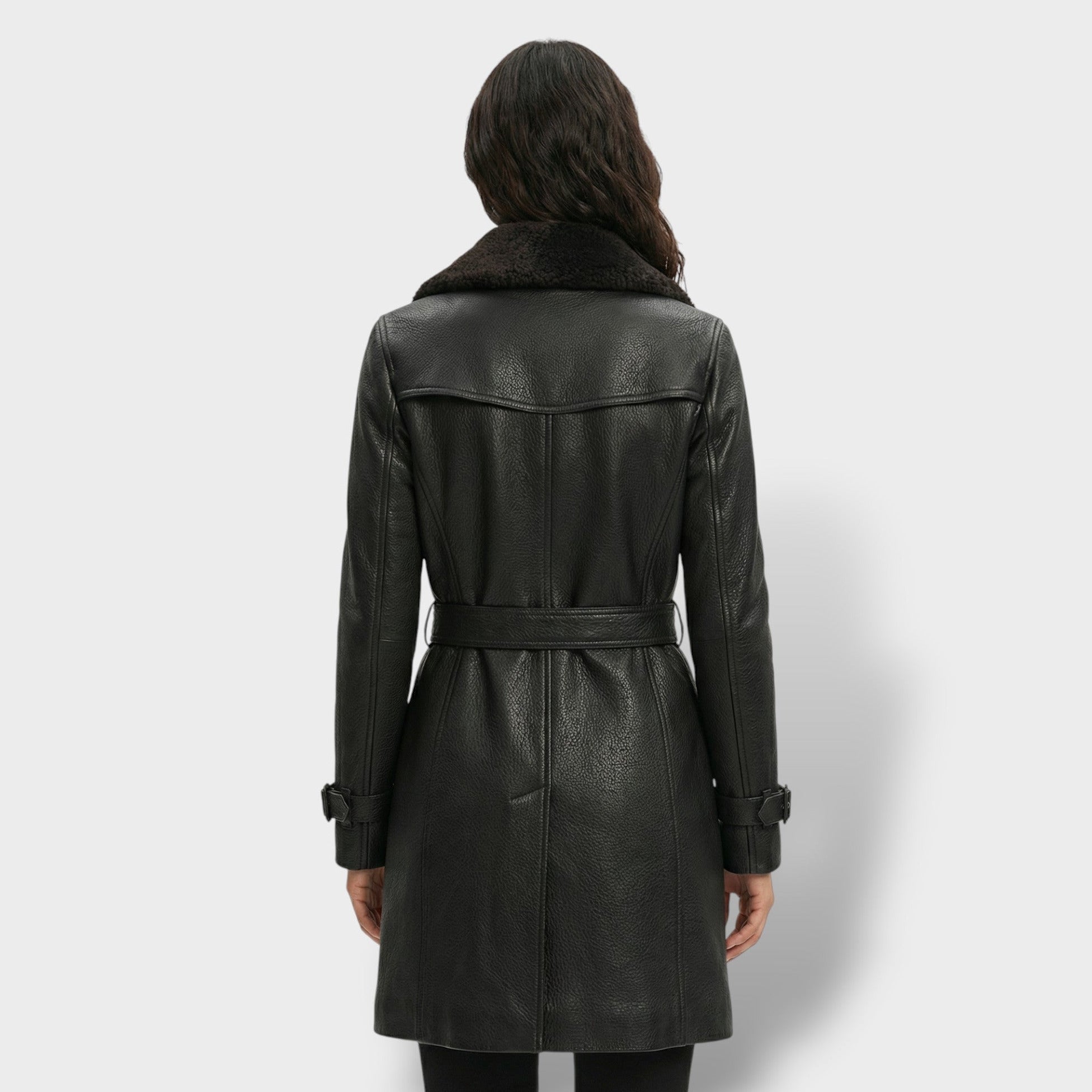 Płaszcz damski | długość do kolan i kołnierz z wykończeniem